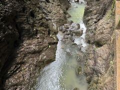 -龙水峡地缝景区