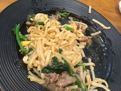 芥蓝牛肉炒粿条-唔止卤嘢·潮州府城菜(鹭江店)