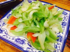 -东北人家铁锅炖(鞍山路店)