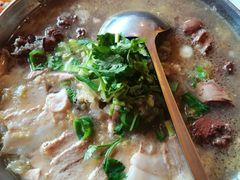 -闯关东东北农家菜(崂山石老人店)