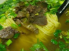 -杨记清芳牛肉拉面(京广路店)