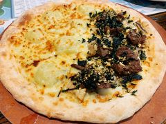 黑松露牛肉金枕榴莲双拼披萨-祖母的魔法厨房(印象城店)