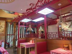 -思博半步颠小酒馆(梦时代店)