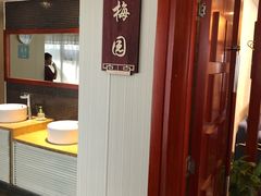 -九尊食上(生态园林酒店)