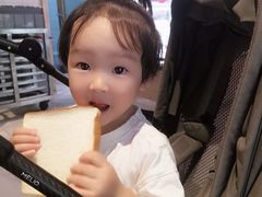 -巴黎贝甜(大宁国际商业广场店)