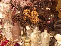 -文艺复兴百货(米兰大教堂广场店)