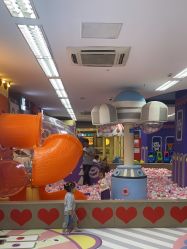 -孩子王童乐园(马群店)