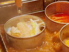 -大食代美食广场(上海中心店)