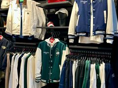 -首创奥特莱斯(西安店)