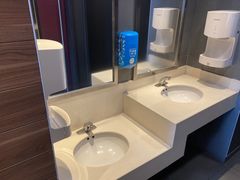 -麦当劳(驿坂服务区B区店)