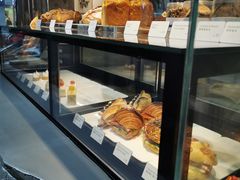 面包甜点陈列柜-Money Shops(愚园路店)