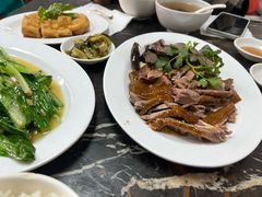 -乌文新澄海卤鹅店