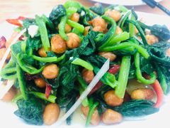 -西北朗益和穆斯林餐厅