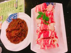 -百年川椒重庆老火锅(光谷店)