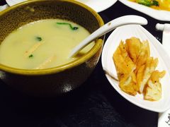-闫府私房菜·百年鲁菜(恒隆店)