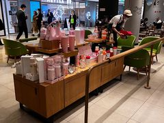 -星巴克臻选(北京银泰店)