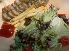 -The Cheebat 锌吧·Bistro(体育西店)