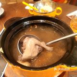 不愧是专门吃烤乳鸽的，没有让人失望