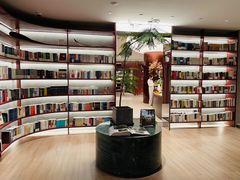 -二酉书店TOYOU BOOKS