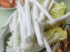 -荣吉招牌自助骨头锅(顾乡店)