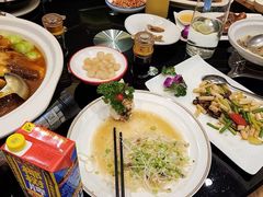 -鸿鑫海鲜楼(建联店)