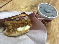 香辣鸡腿中国汉堡-塔斯汀中国汉堡(员村店)