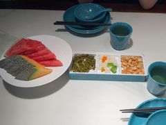 -荷塘秋月·本帮江浙菜(国权路店)