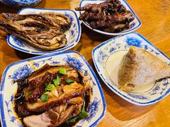 -张家巷美食(南浔店)