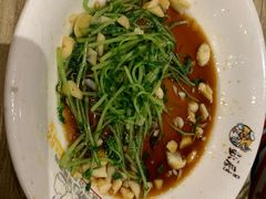 -味为先光明乳鸽(光明总店)