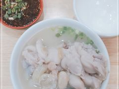 -雷祖芳老妈蹄花店