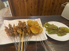 -亮亮烧烤(积玉桥总店)