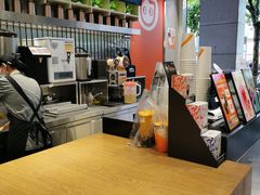 -CoCo都可(湖滨银泰店B区店)
