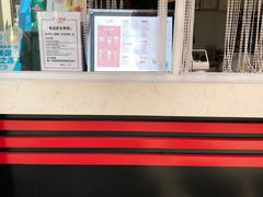 -沪上阿姨鲜果茶(世茂广场宽厚里店)