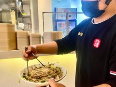-关东小磨东北菜(上海长风大悦城店)