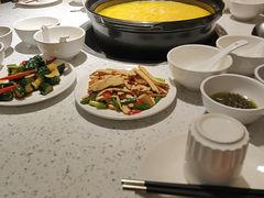 -乐味阁养生板栗鸡(中江店)
