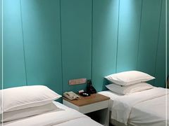 -上海怡沁园度假酒店