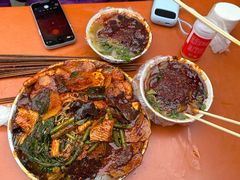 -哈海英麻辣烫(中华西路步行街店)