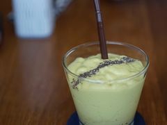 -ROAST coffee & eatery
