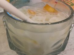 -Cha Cha's Beach Cafe