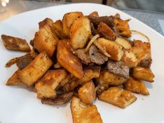 干煸馕炒肉-汗腾格里·风味餐厅(新疆驻京办店)