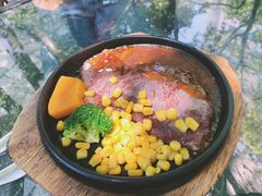 -玛格萝妮比萨屋(四平店)