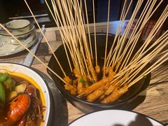 -虾弄弄海派小龙虾·牛羊蝎子火锅