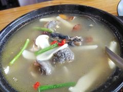 姬松茸炖鸡-妈妈的味道(和顺古镇店)