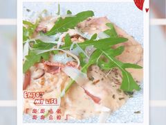 -Mark&Mars Restaurant