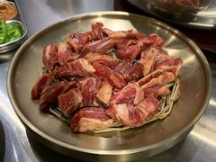 牛肋条-本炙炭烤·蒲烧活鳗料理店(金沙洲店)