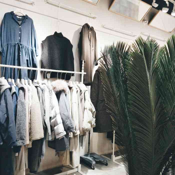 镭·古着(皇城恒隆广场店)-"镭(lei二声)古着(zhuo二声)位.