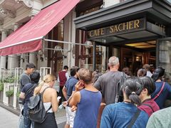 门面-Cafe Sacher(WIEN)
