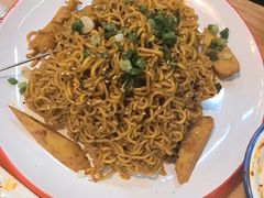 -花儿穆萨·烤肉餐厅(石马坪店)