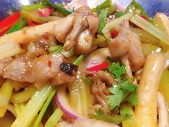 香锅牛蛙-一盐堂本帮菜(外滩店)