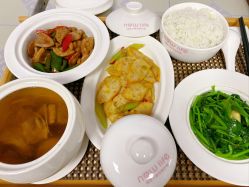 -臻康乃馨月子中心(集美店)